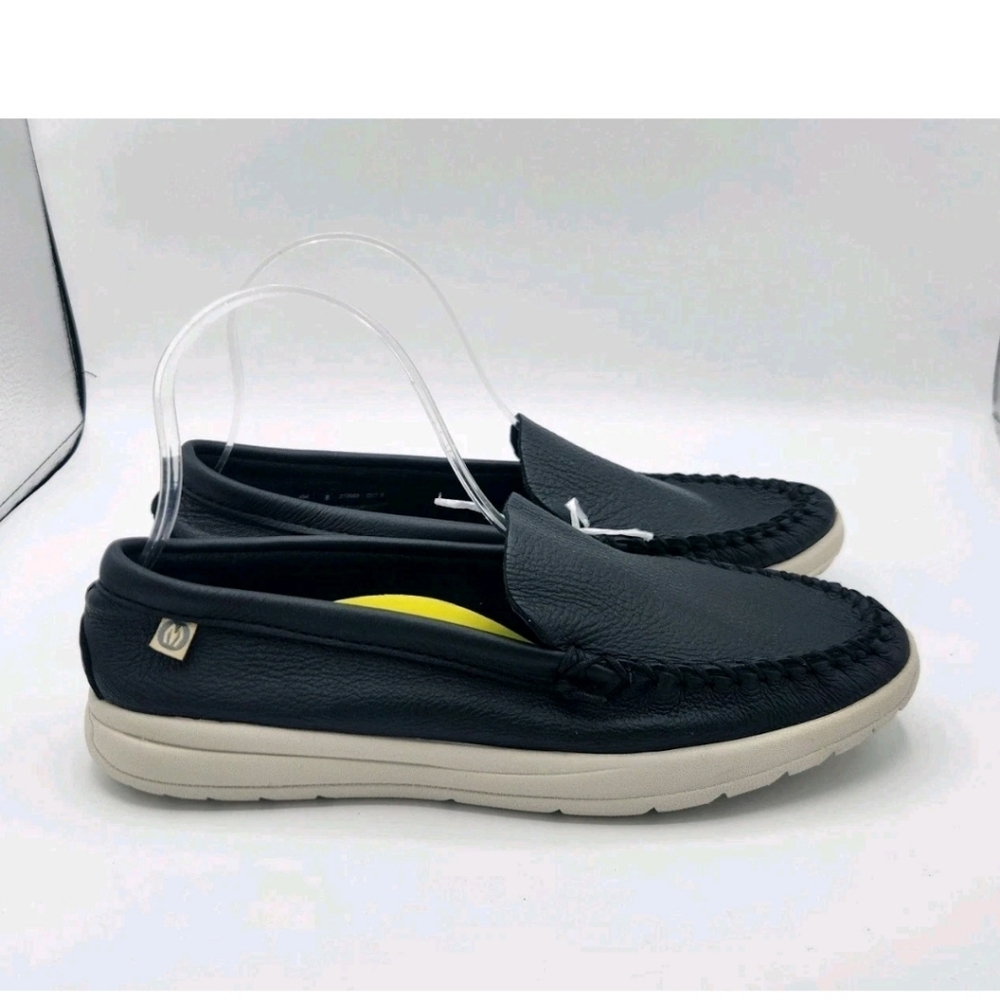 Minnetonka Womens Black Discover Deerskin Leather Casual Slip On Loafer Size 8